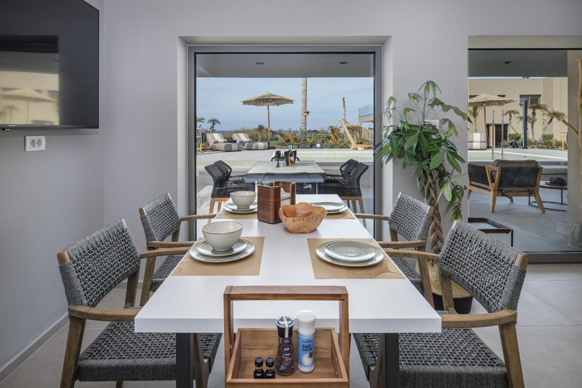 Taf Beach Villas With Tesla Tigkaki  Room photo